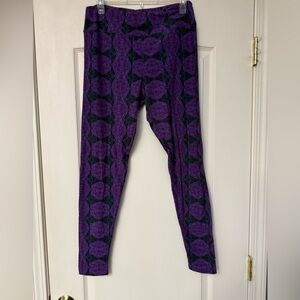 LuLaRoe Purple and Black Patterned Leggings